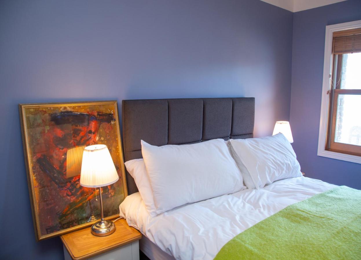 Dingle Town Holiday Home By Trident Holiday Homes Buitenkant foto