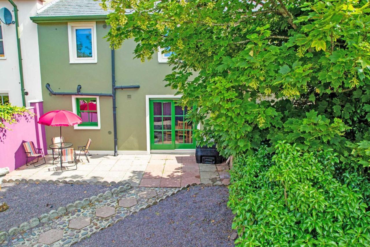Dingle Town Holiday Home By Trident Holiday Homes Buitenkant foto